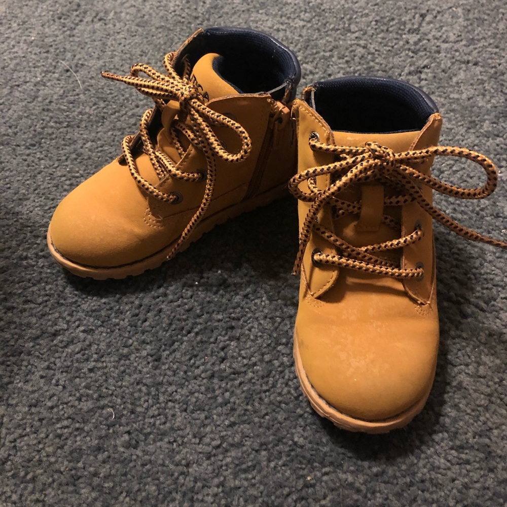 Children’s boots